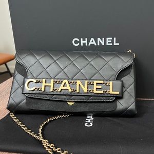 Chanel black Enchained clutch bag brand new condition